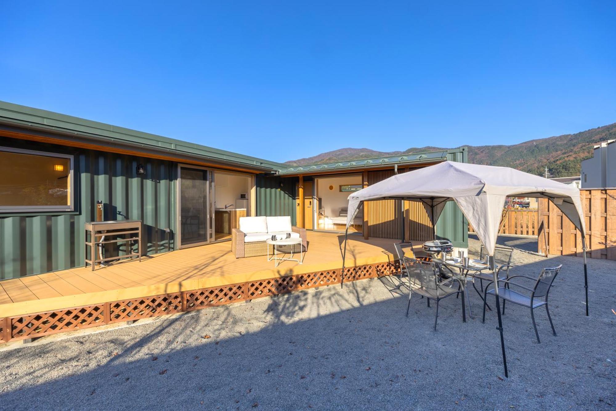 Campsite 河口湖ベースキャンプ登り坂 Azagawa